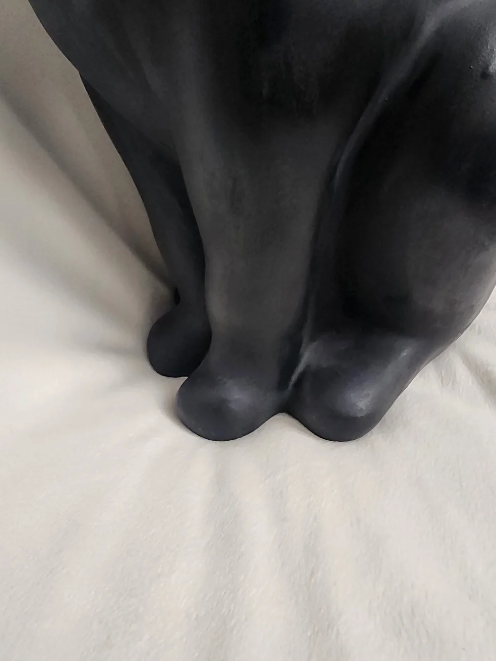 Decorative Ceramic Black Cat Statue for  Halloween Display